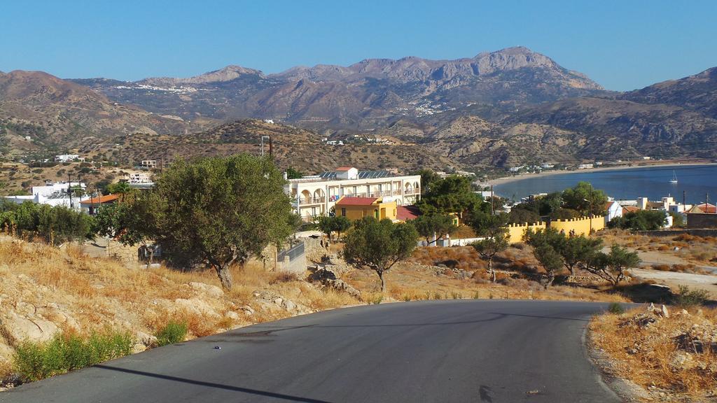 Seven Stars Hotel Karpathos Exterior photo