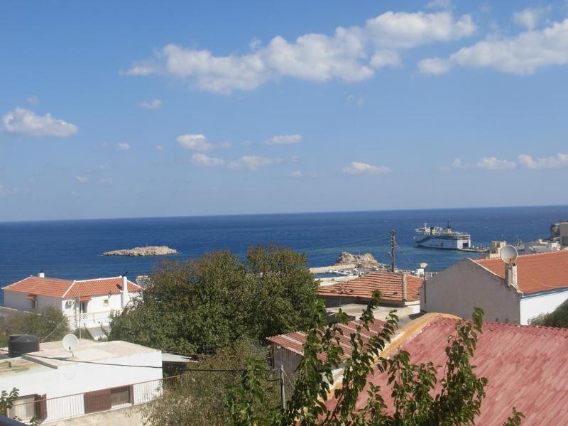 Seven Stars Hotel Karpathos Exterior photo